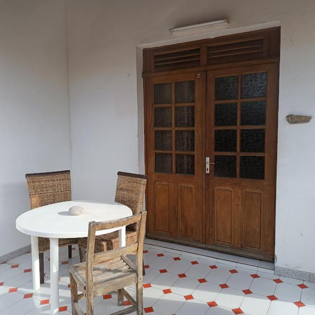 Votre Bungalow "Petit Tresor" Vintage 80 Διαμέρισμα Λε Καρμπέ Εξωτερικό φωτογραφία